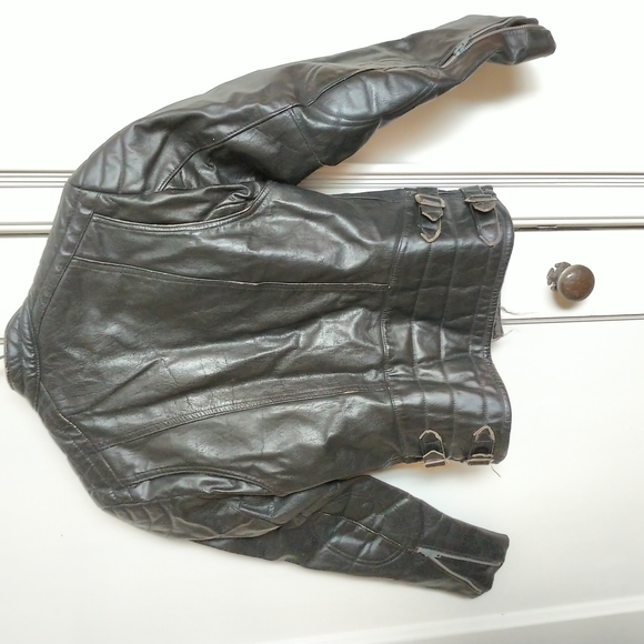 Vintage leather motorcycle jacket - Picture 3 of 4